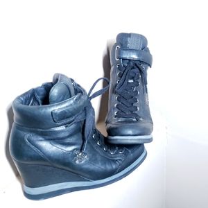 Prada Milano Ladys 👢